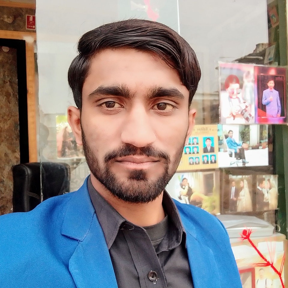 CEO CF Studio Ali Hasan CEO CF Studio Ali Hasan